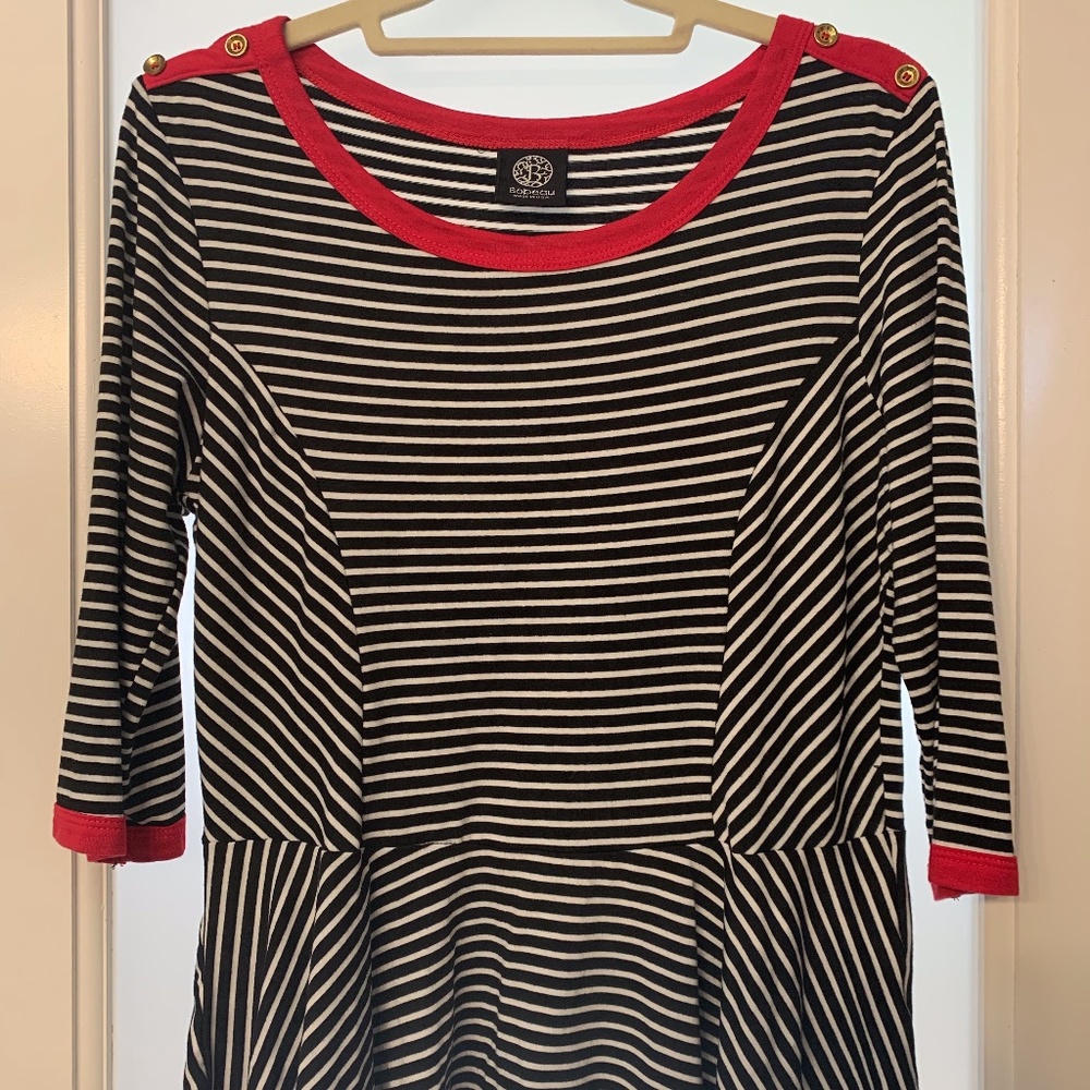BOBEAU Nautical Peplum Blouse with Red Trim (Lg)